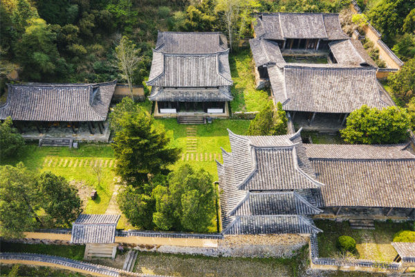 麗水績效咨詢公司如何為企業定制高效績效評估？