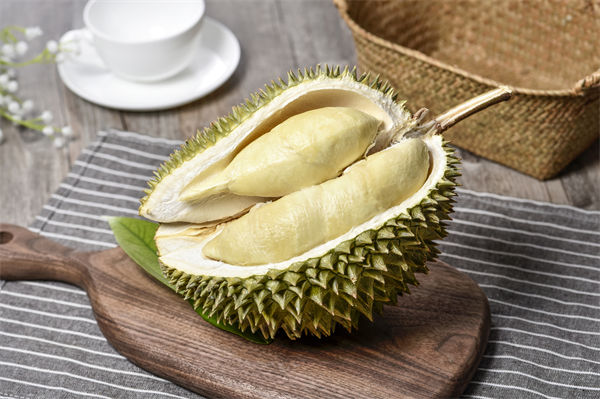 榴蓮價格暴跌50%，有人買了50箱，預(yù)算管理怎么看？